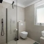 別荘 Luxurious Home In Nova Vas *
