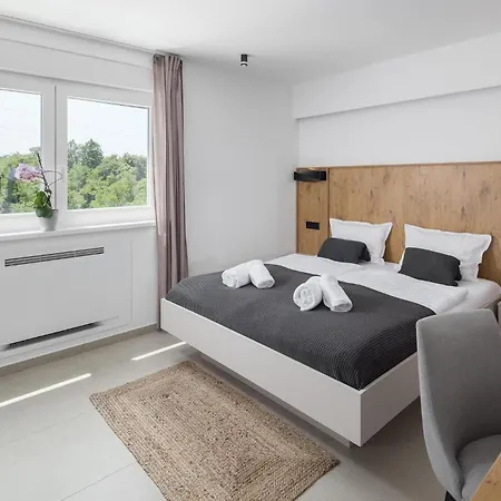 4 Bedroom Stunning In Nova Vas Holiday home Nova Vas (Porec)