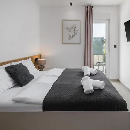 4 Bedroom Stunning In Nova Vas * Nova Vas (Porec)