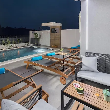 4 Bedroom Stunning In Nova Vas * Nova Vas (Porec)
